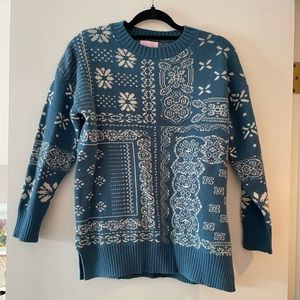 Brand new, never worn sweater ❄️🩵